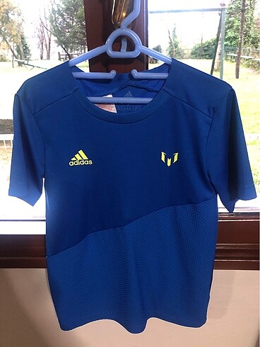 Adidas çocuk tişört