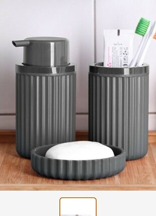 Banyo Seti.Sıvı Sabunluk ,Diş Fırçalık, Sabunluk
