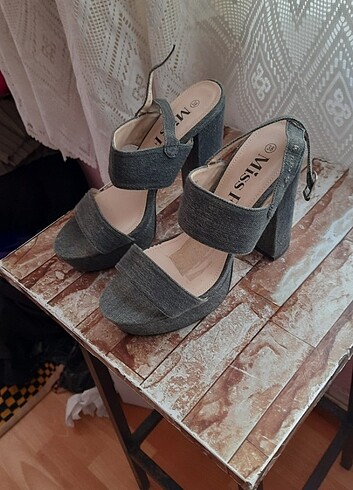 Zara Topuklu ayakkabı 