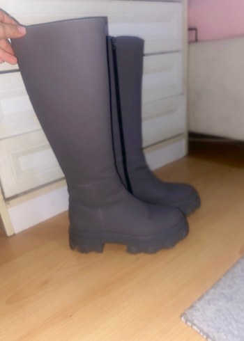 Derimod Kadın Gri Dizaltı Bot - Görsel 2