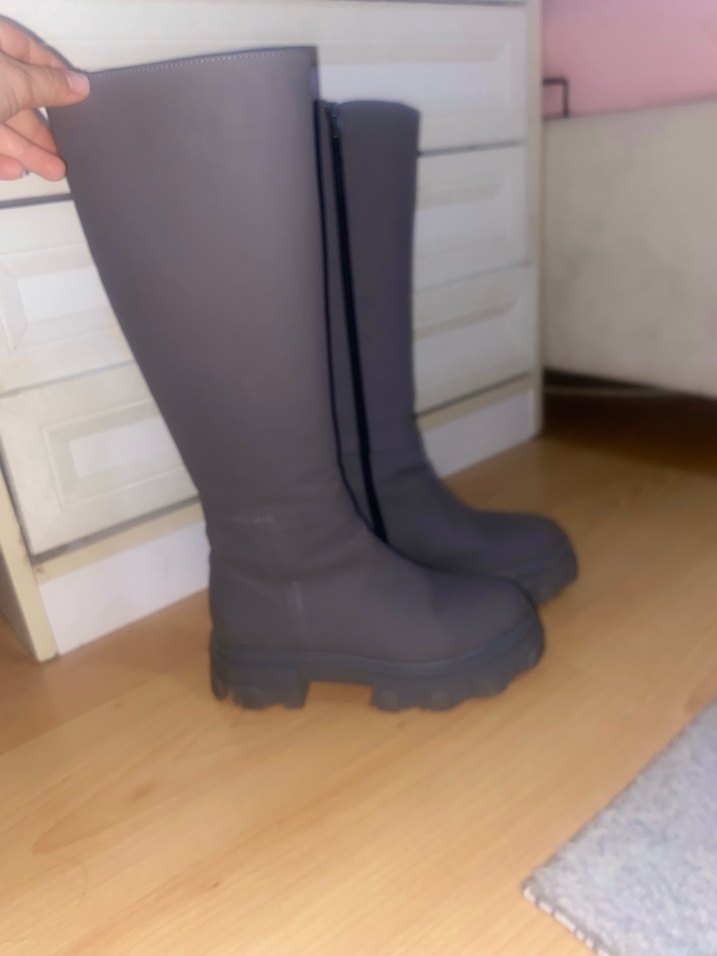 Derimod Kadın Gri Dizaltı Bot - Görsel 2