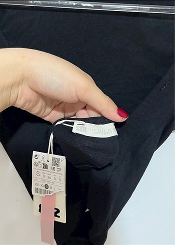 Stradivarius Sırt Dekolteli Siyah Crop Top