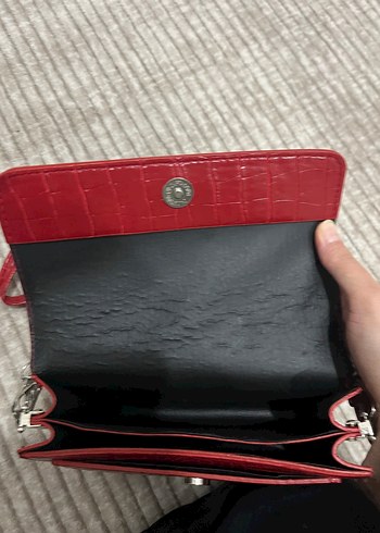 Bershka model çanta - Görsel 6