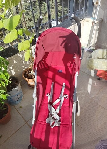 9- 18 kg Beden kırmızı Renk Chicco London baston araba