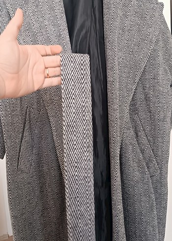 Desenli Siyah-Beyaz Kaban - Görsel 5