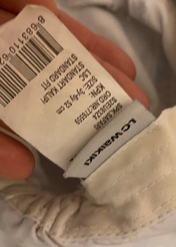 LC Waikiki Çiçek Desenli 50 faktör korumalı şapka