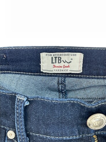 26 Beden çeşitli Renk LTB Jean / Kot %70 İndirimli.