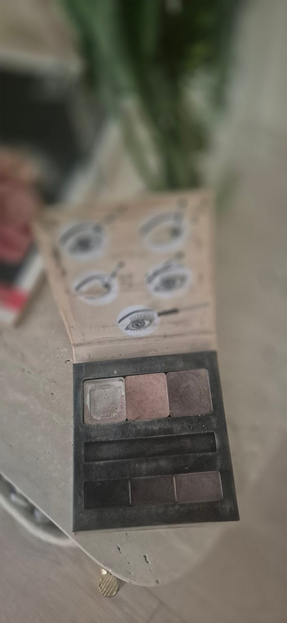 Nude Eyes Gri Bej Takma Kirpik - Görsel 2