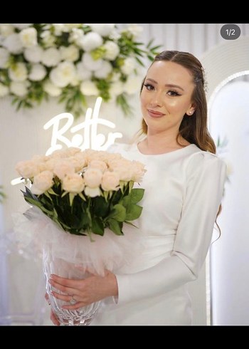 Uzun Kollu Beyaz Drapeli Sade Düğün Elbisesi - Görsel 5