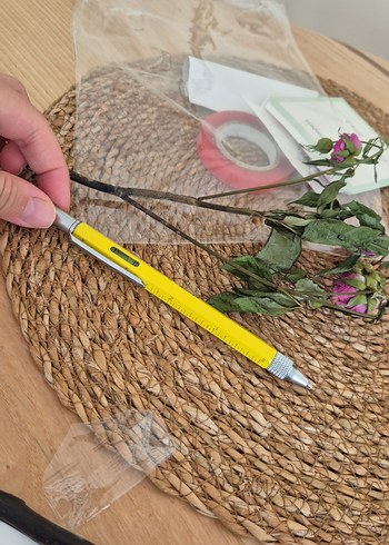 Sarı Çok Fonksiyonlu Tükenmez Kalem - Görsel 3