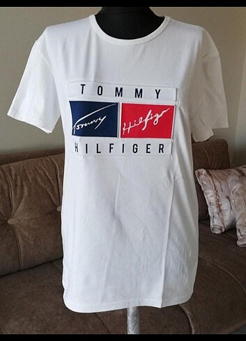 Tommy Hilfiger Unisex Tişört 
