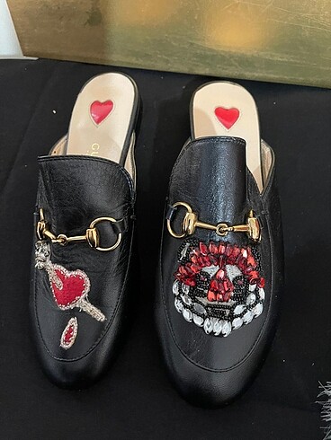 Gucci marka terlik