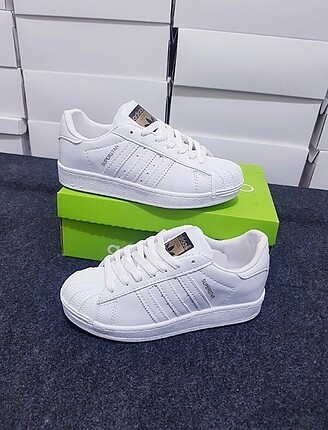 Adidas Süperstar