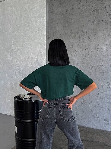 Zara Oversize Crop