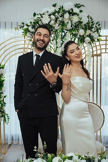 38 Beden Nişan Elbisesi