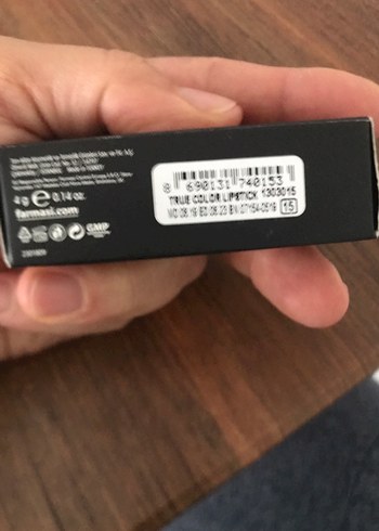 Bej Renkli Canlı Ruj - Görsel 3