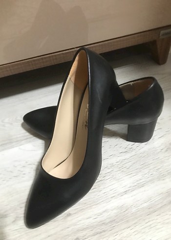 Kadın Siyah Stiletto Topuklu Ayakkabı - Görsel 4