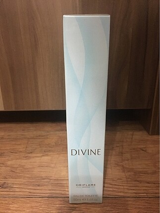 Oriflame divine parfüm