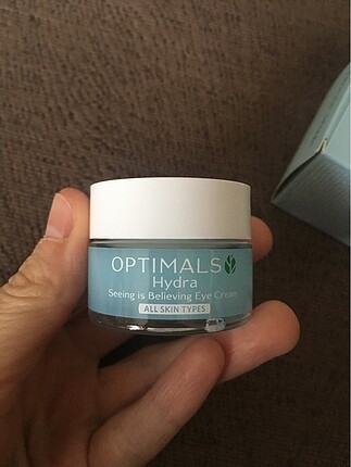 Oriflame göz kremi