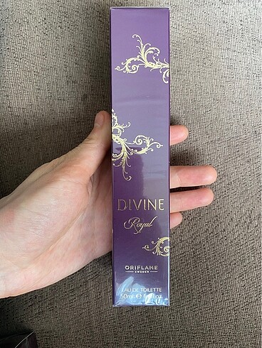 Oriflame divine royal parfüm