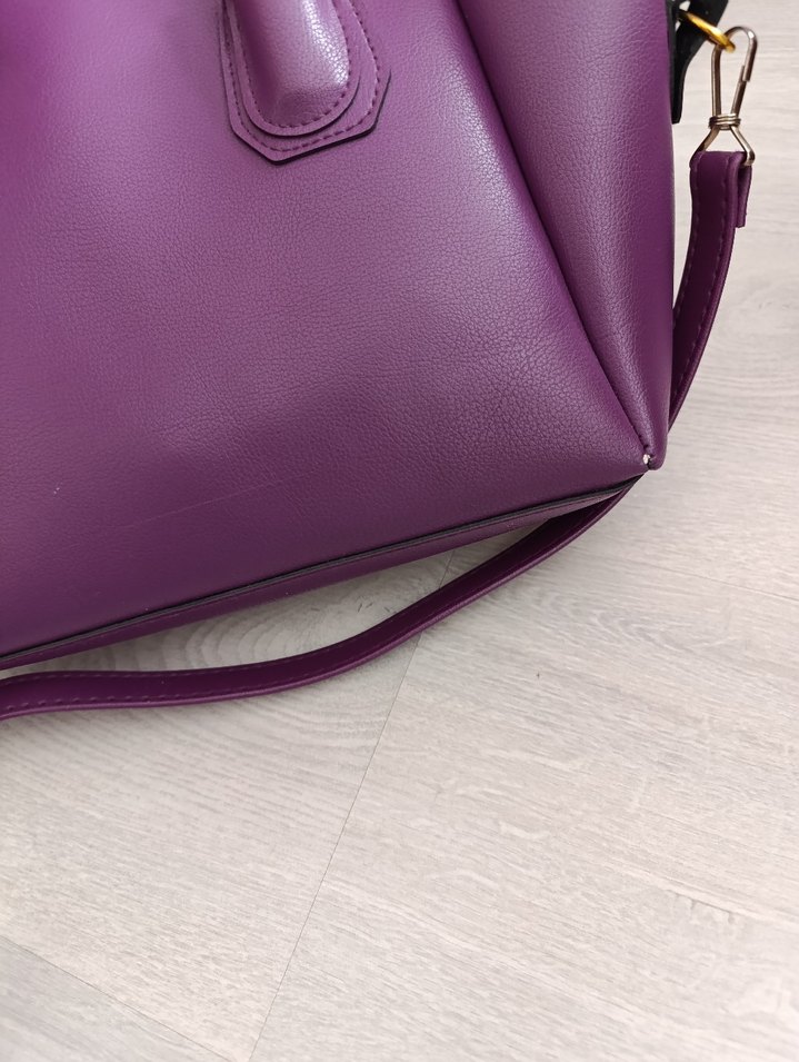 Mor Givenchy Deri Kadın Çantası - Görsel 3