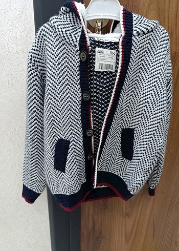 Erkek Çocuk Gri Örgü Hırka - Görsel 4