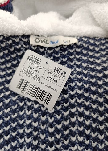 Erkek Çocuk Gri Örgü Hırka - Görsel 5