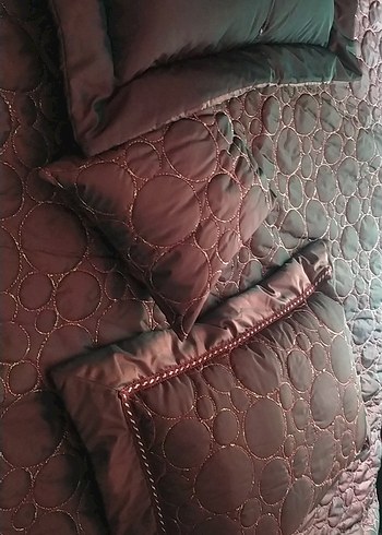 Bordo Nakışlı Yatak Örtüsü - Görsel 7