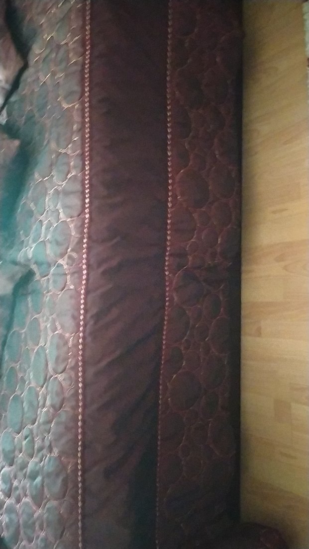 Bordo Nakışlı Yatak Örtüsü - Görsel 4