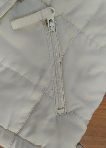 Kürk Detaylı Beyaz Kız Çocuk Kapüşonlu Yelek - Görsel 7