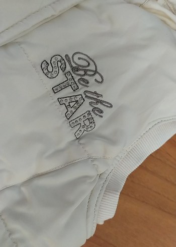 Kürk Detaylı Beyaz Kız Çocuk Kapüşonlu Yelek - Görsel 6