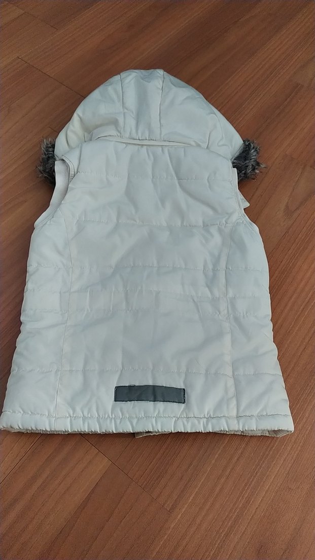 Kürk Detaylı Beyaz Kız Çocuk Kapüşonlu Yelek - Görsel 5