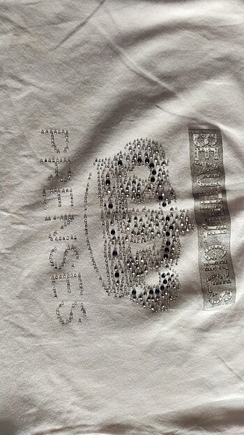 Civil T-shirt