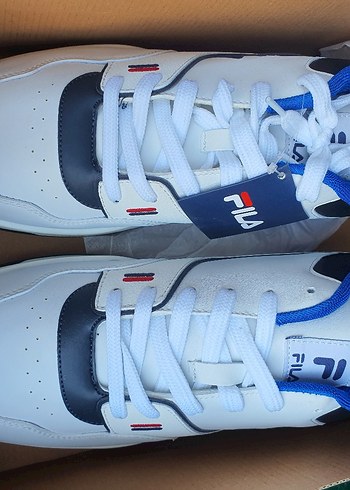 FILA Beyaz Erkek Spor Ayakkabı Velcro Detaylı
