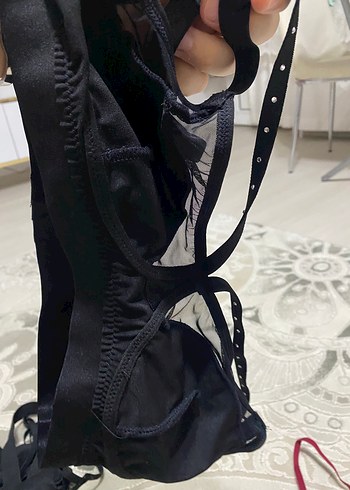 l Beden Kırmızı Gotik Midi Sütyen
