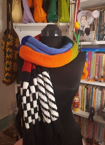  Beden çeşitli Renk Atkı