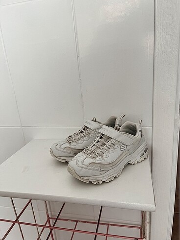 35 Beden Skechers ayakkabı kız çocuk