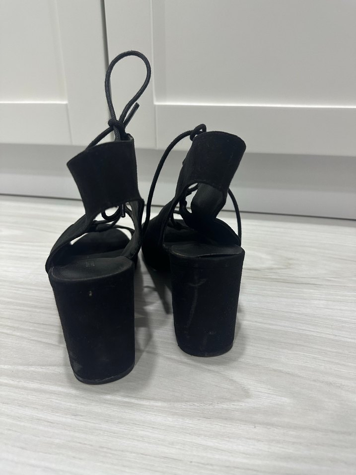 H&M Dolgu Topuk Ayakabı - Görsel 4