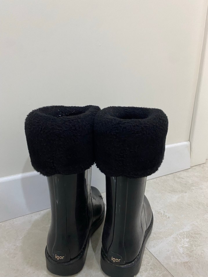 İğne Siyah Kürklü çocuk bot - Görsel 3