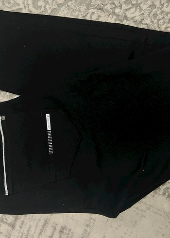 Siyah Fermuarlı Kadın Kumaş Pantolon - Görsel 2