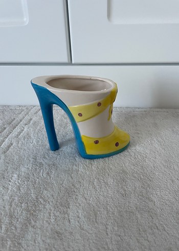 Ayakkabı Şeklinde Kalemlik / Fırça Organizeri - Görsel 5