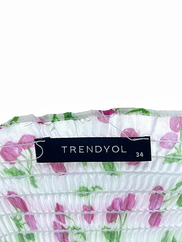 34 Beden çeşitli Renk Trendyol & Milla Mini Üst %70 İndirimli.