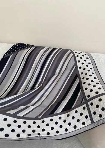 W collection twill eşarp