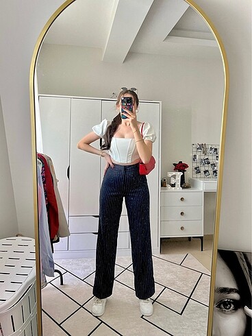 Stradivarius Lacivert Çizgili Pantolon