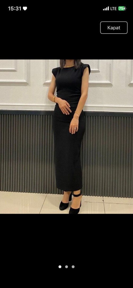 Siyah V Yakalı Uzun Kadın Elbise - Görsel 2