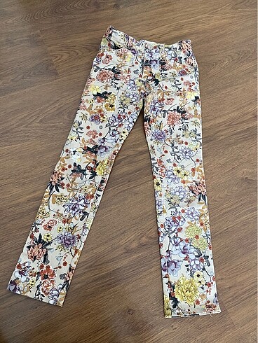 Zara pantolon