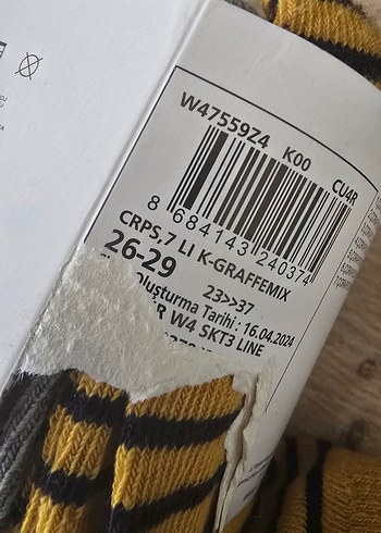 29 Beden Erkek Çocuk Çok Renkli Desenli Çorap Seti