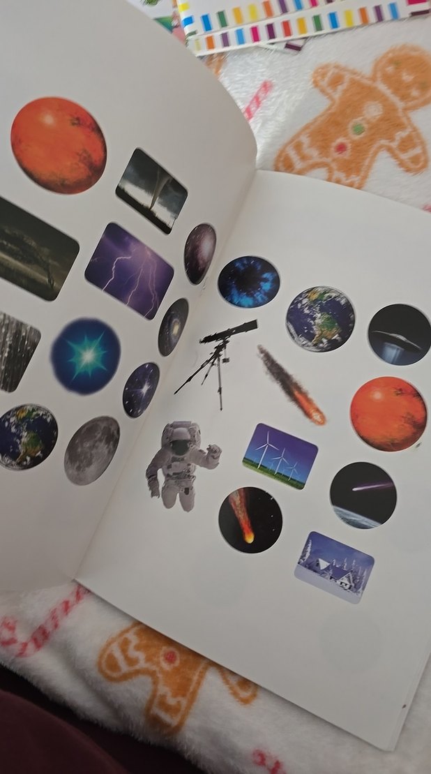 Dünyamız ve Uzay Çizgi Çizgi Etkinlik Kitabı - Görsel 3