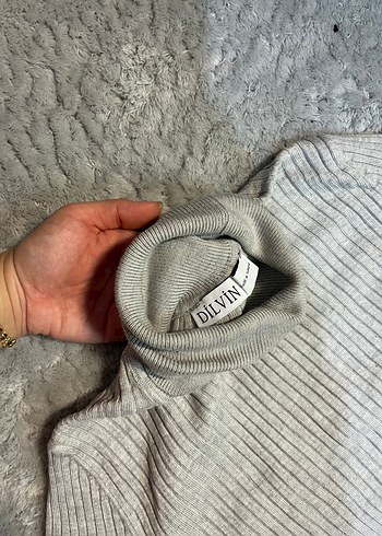 Gri Kadın Boğazlı Triko Kazak - Görsel 2