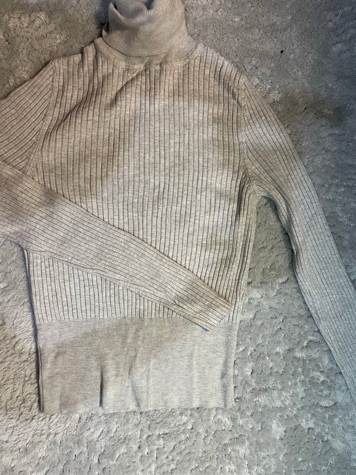 Gri Kadın Boğazlı Triko Kazak - Görsel 3